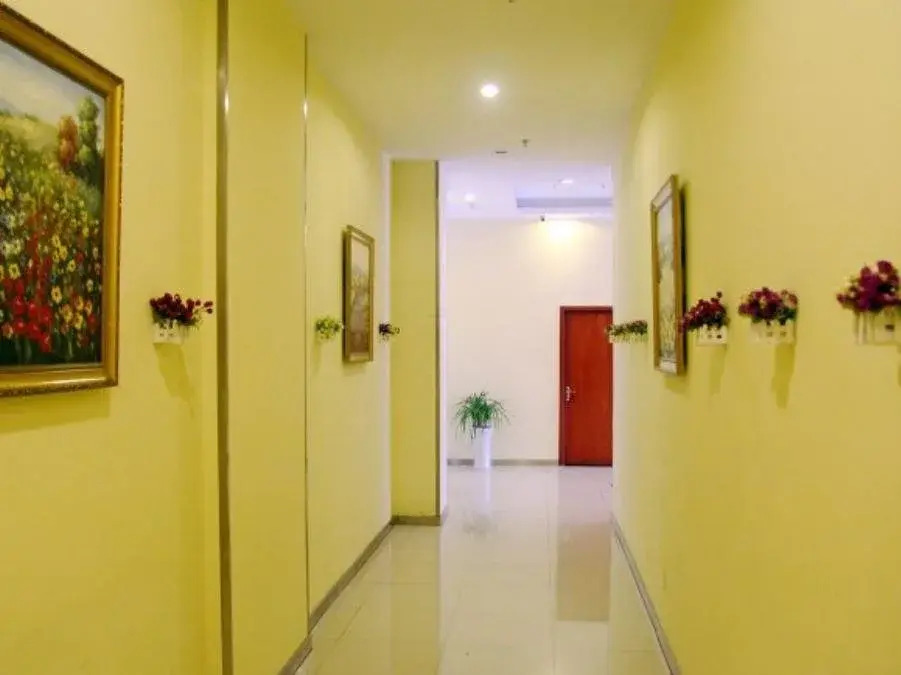 Hanting Hotel Zhangjiagang Golden Port