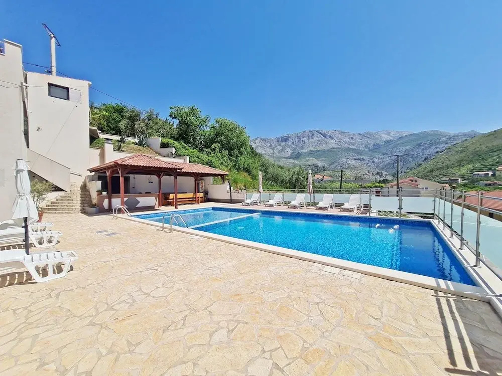 Apartments Josip