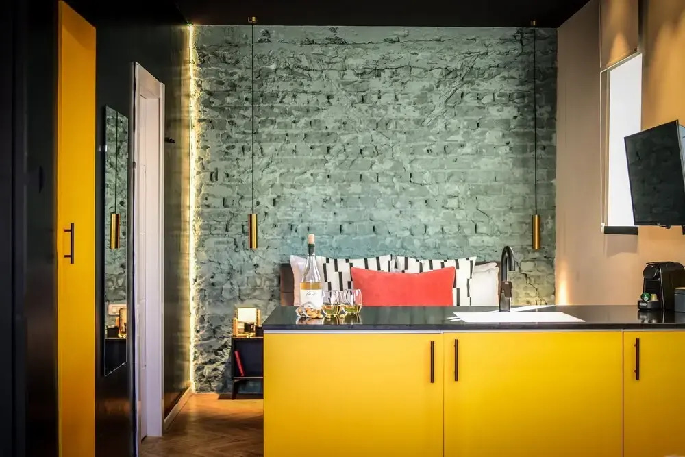 Silicate - by Loginn Tel-Avivian hotels
