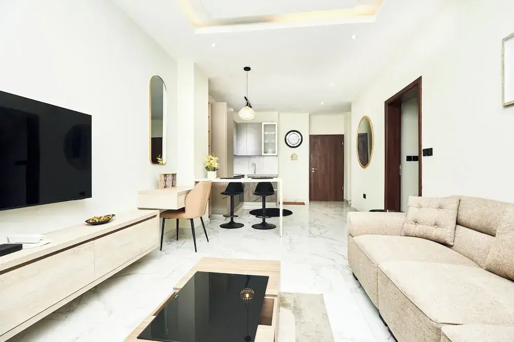 Quao Realty - The Essence