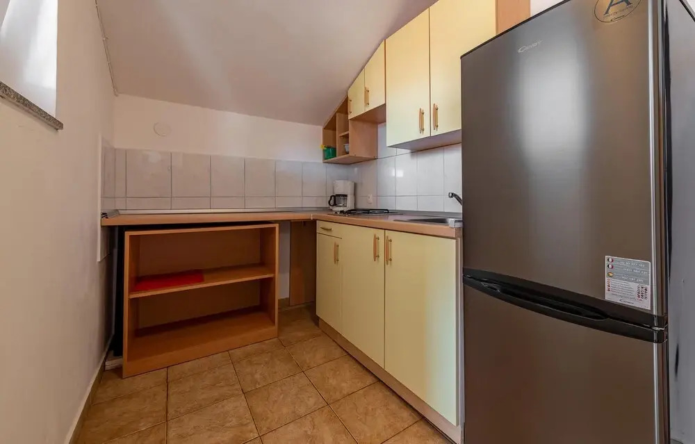 Stunning Apartment in Vir With Wifi and 2 Bedrooms