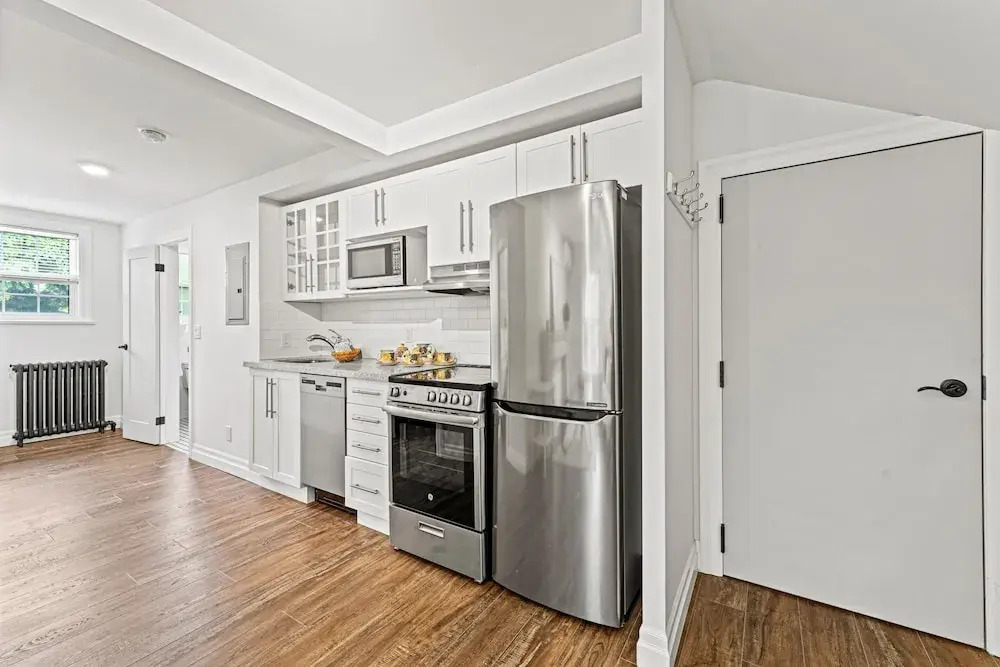 Private Apt Neardowntown Ideal for Long Stays U4