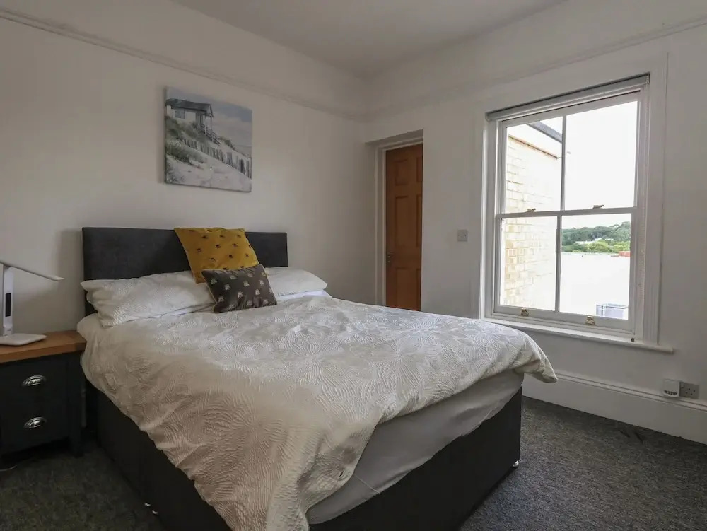 Flat 4 - Hengistbury