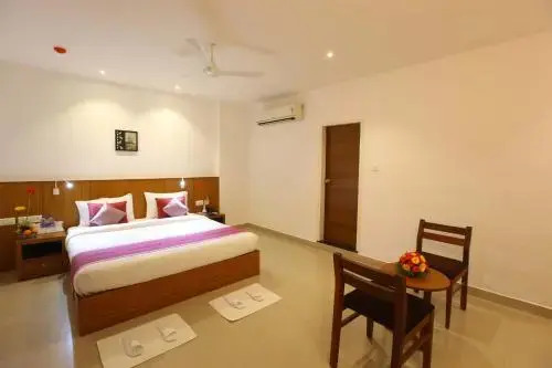 Hotel Samudra Sreekandapuram