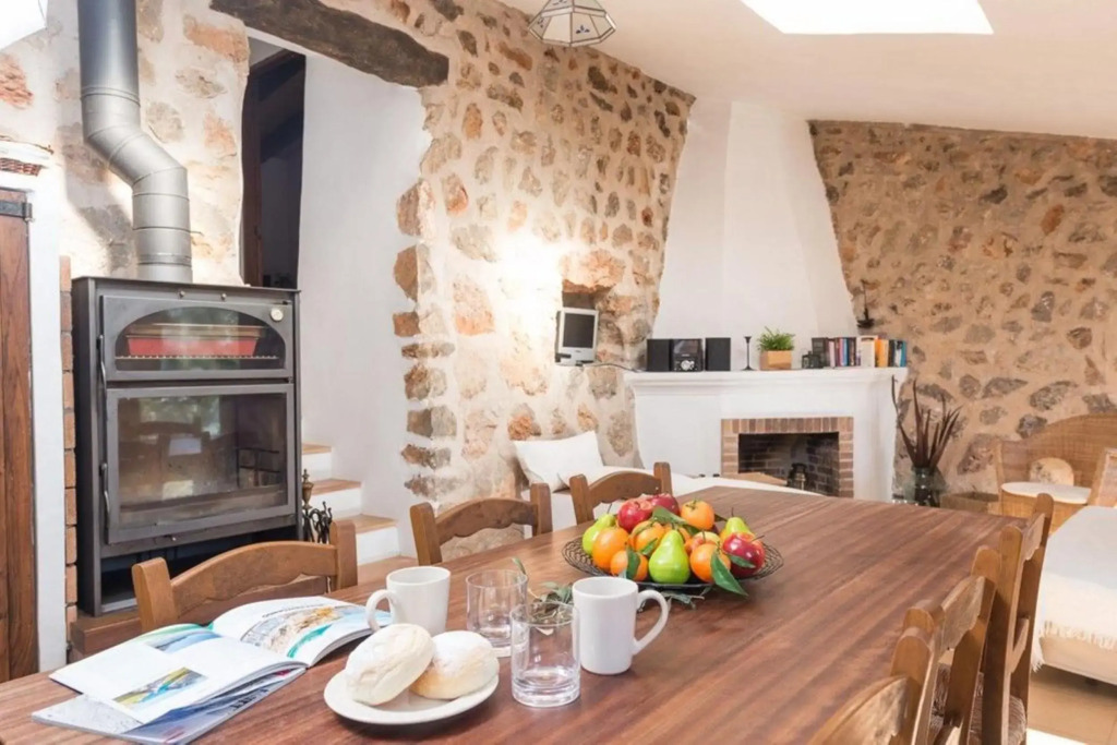 Casita de Montaña cerca del mar