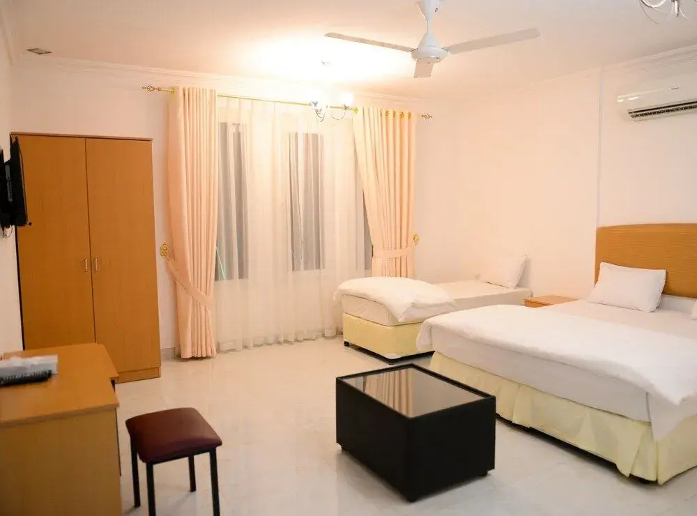 Oasis Hotel Apartments