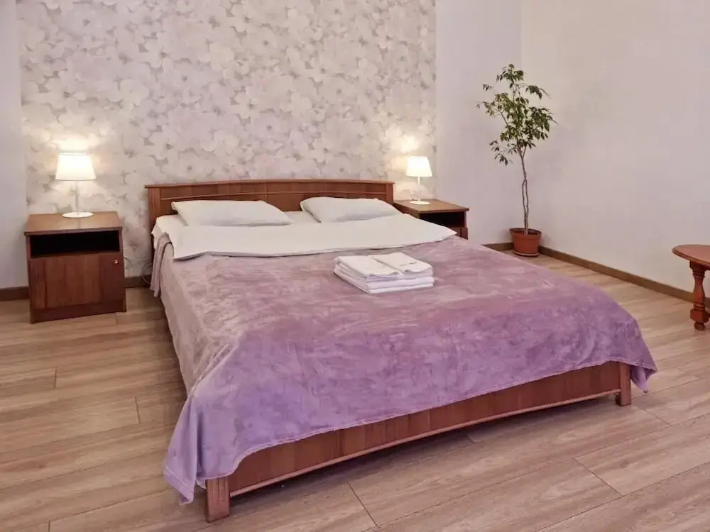 Апартаменты Home-Hotel, ул. Костельная, 3