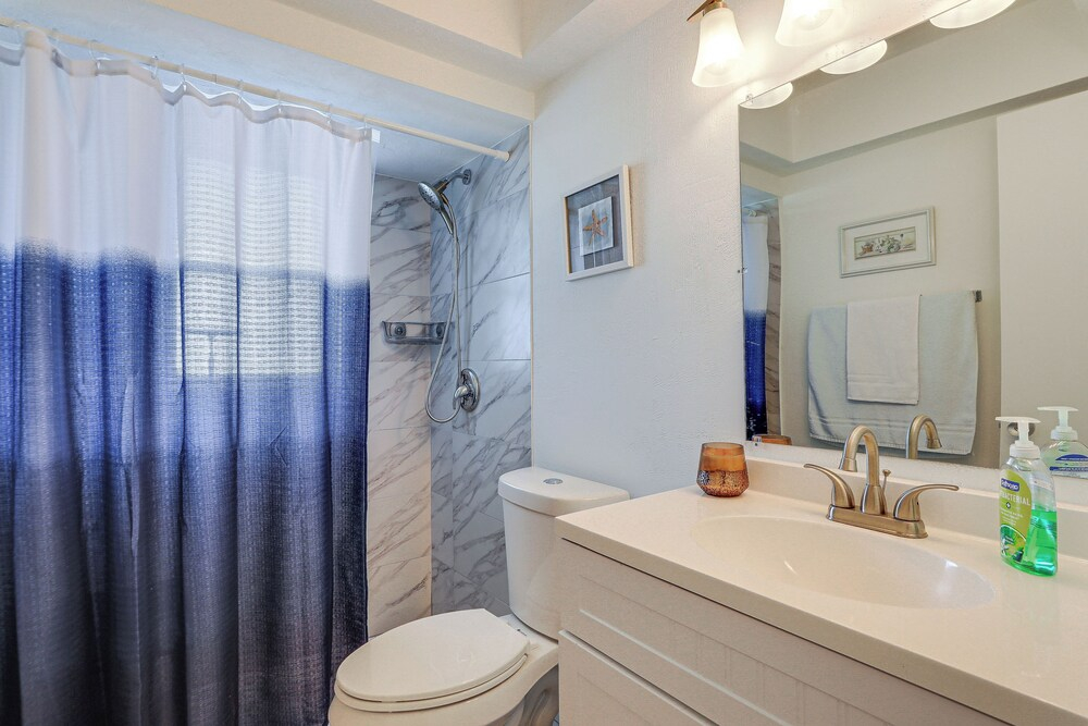 Centrally Located Sarasota Home w/ Heated Pool!