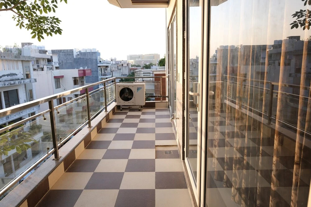Lime Tree Apartments Artemis 2