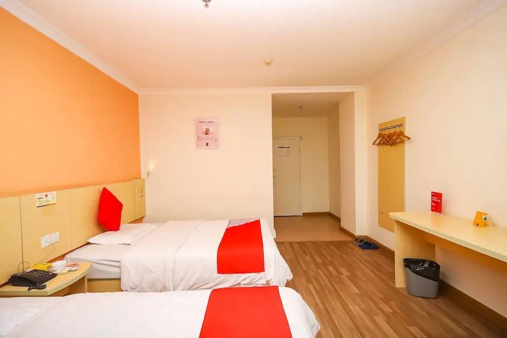 YuanMan Hotel