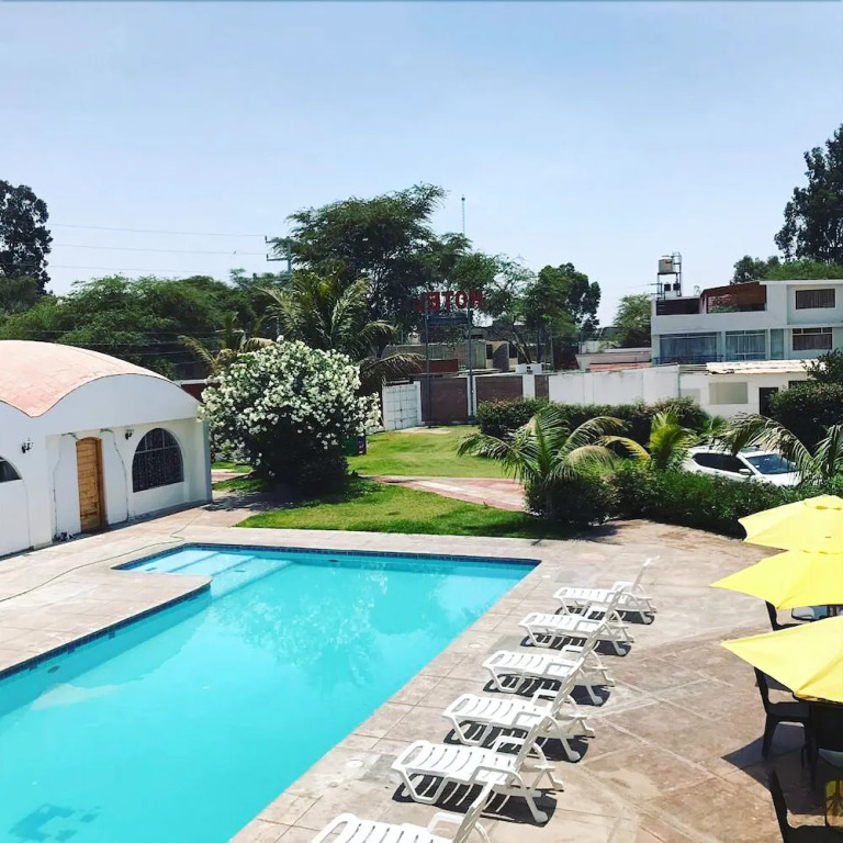 Hotel Cocos Inn
