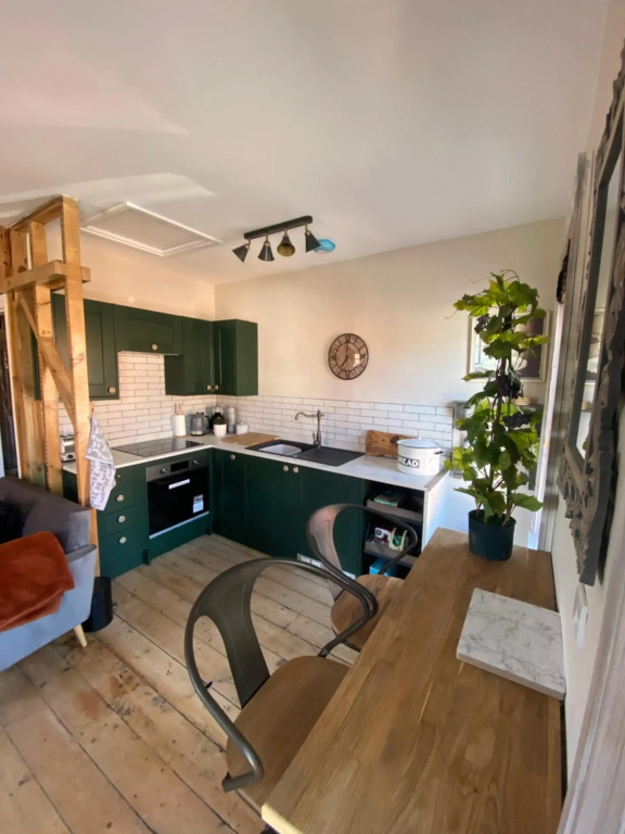 Fig Tree Flat - Recently Renovated