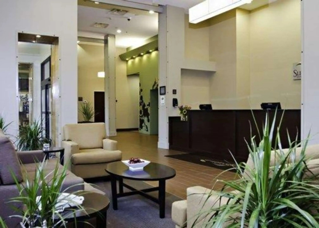 Sleep Inn & Suites Downtown Inner Harbor