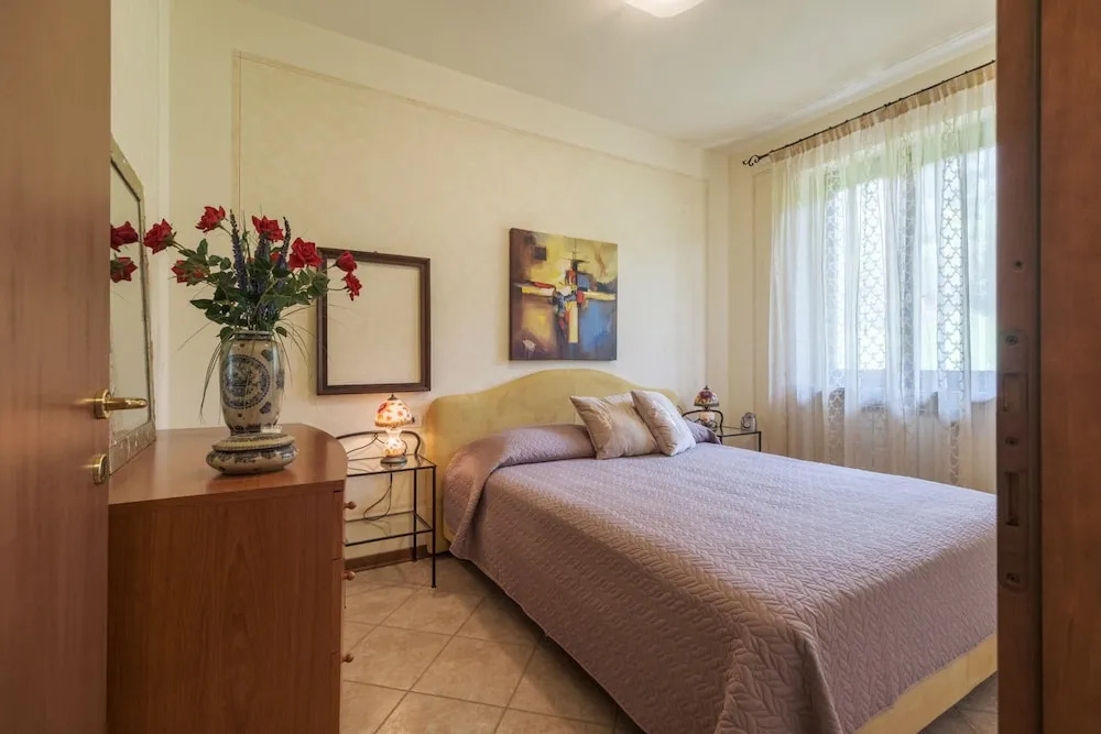 De Gasperi 14 in Sale Marasino
