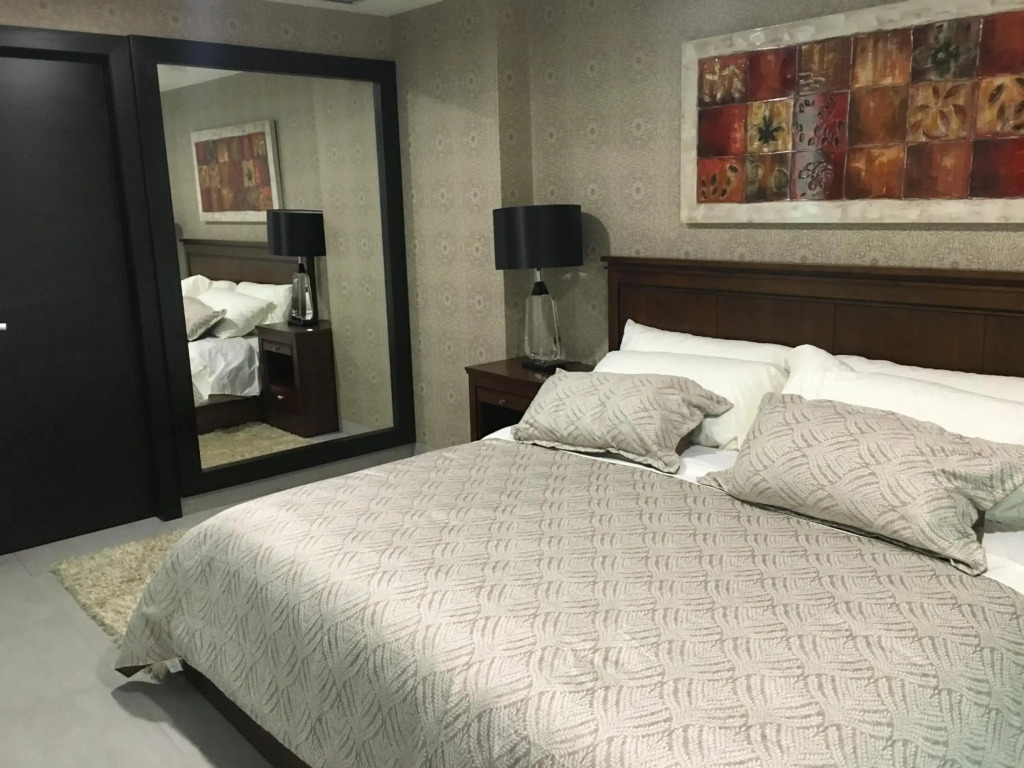 Quo Luxury Apartments
