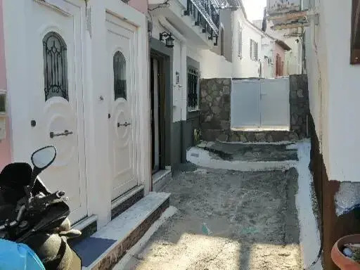 Samos House