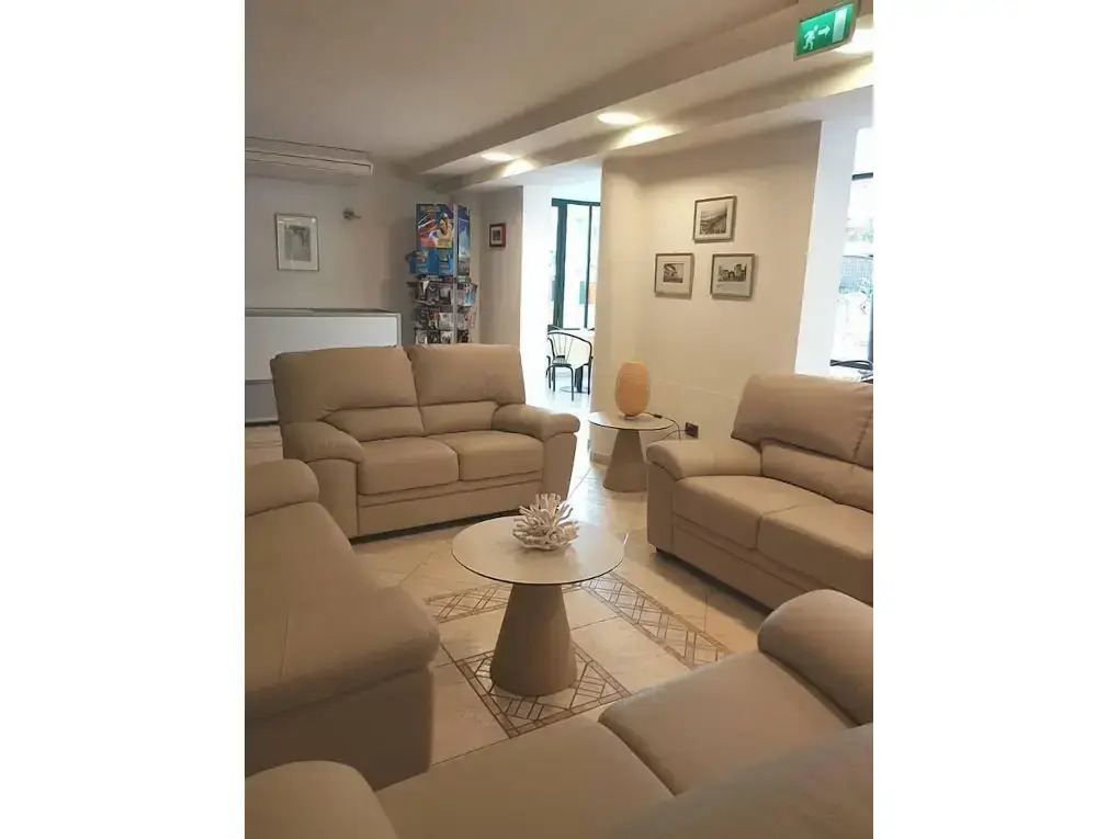 Hotel Caruso