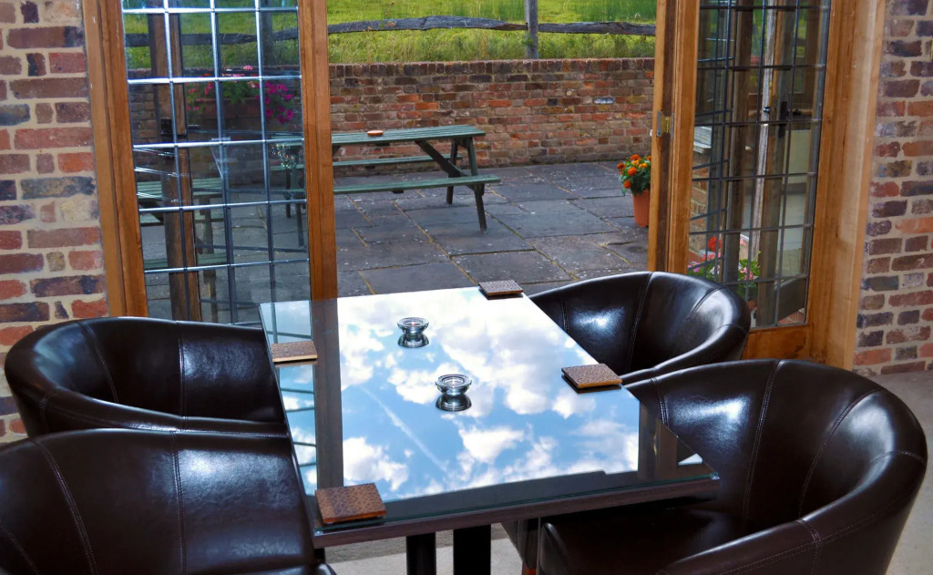 Little Foxes Hotel & Gatwick Airport Parking