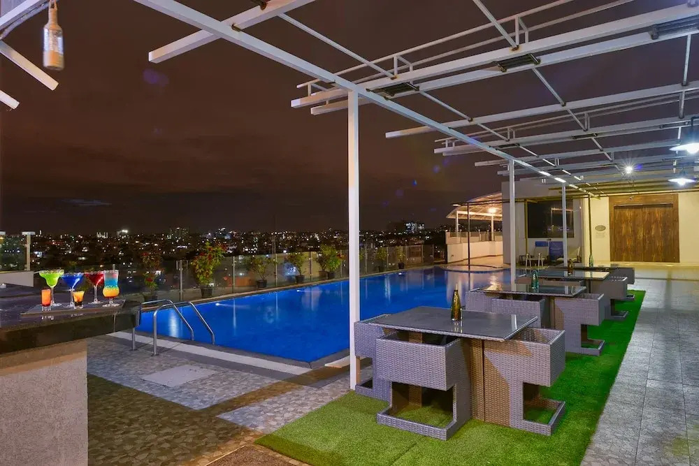 Davanam Sarovar Portico Suites
