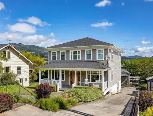 Lincoln River Mt View 4Br 3.5Ba