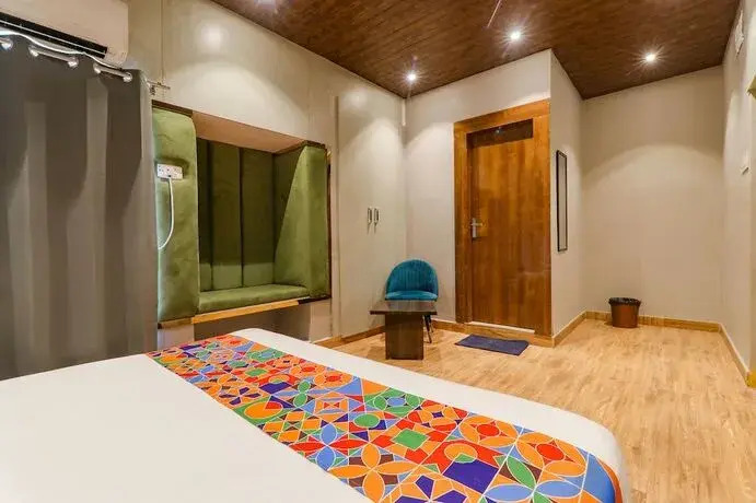 FabHotel Royal Palm Inn