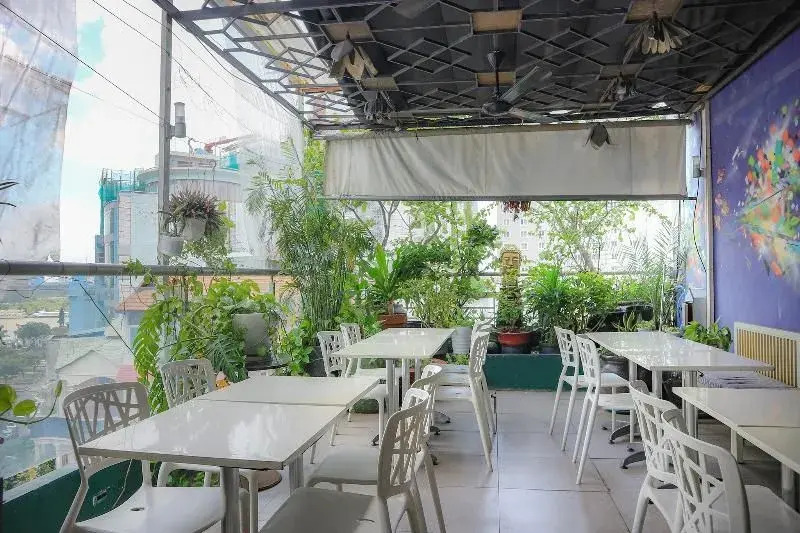 Reddoorz Near Nguyen Hue Walking Street 3