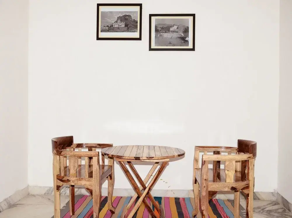 OYO 10963 Hotel Guman Auberge