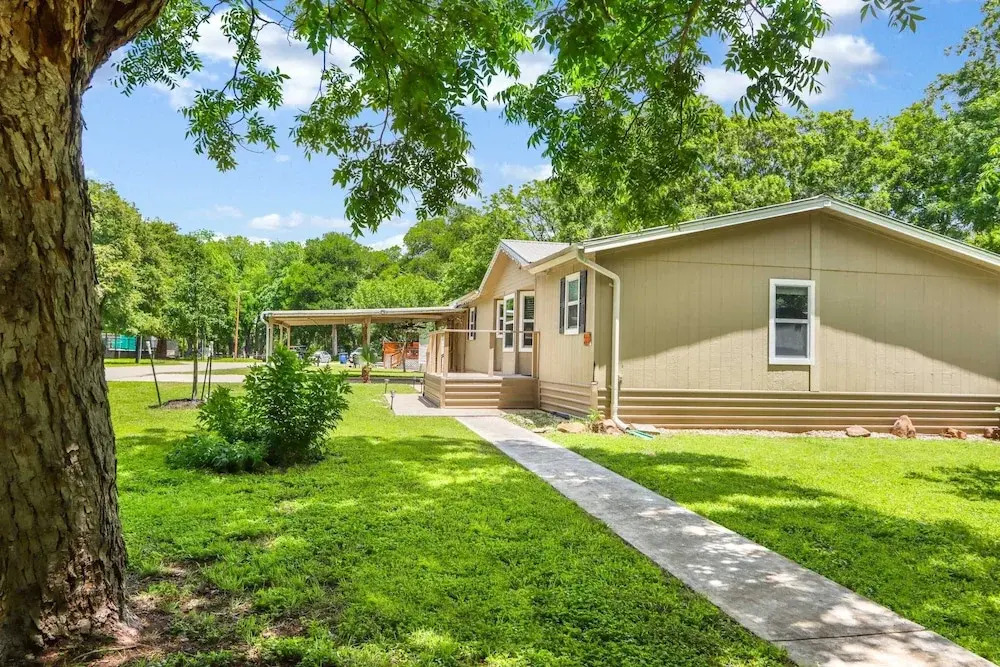 Southern Comfort Texas Hill Country Retreat for 6