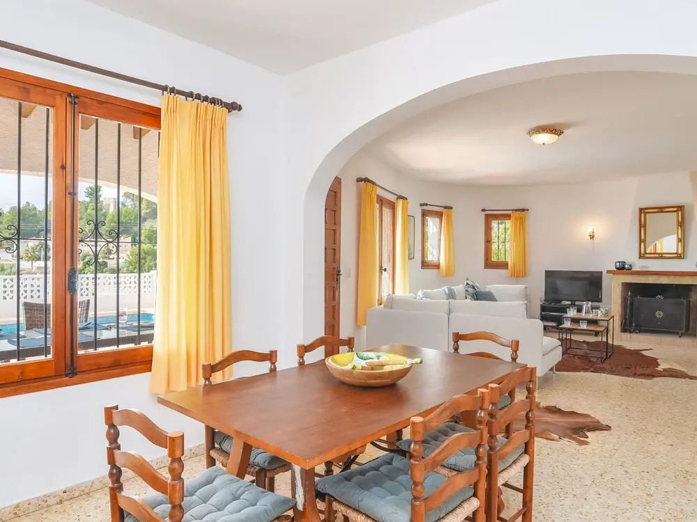 Luxurious Villa with Private Swimming Pool in Benissa