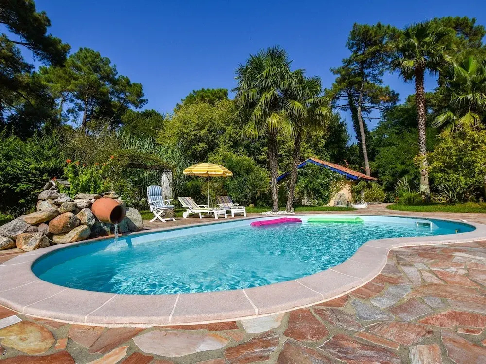 Villa in France near Beach & Private Pool