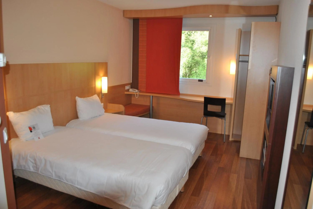 ibis Loriol Le Pouzin