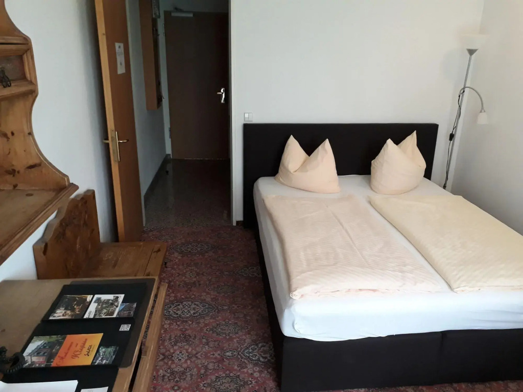 Solitaire Hotel