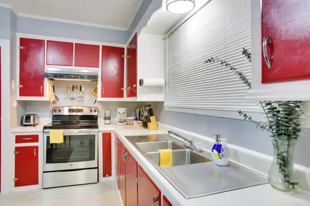 Walk to 1st Street: Family Home in Thibodaux!
