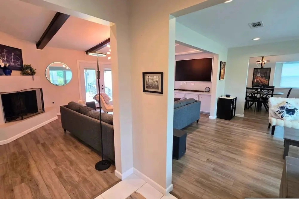 Spacious 4bd Retreat Near Nasa and Kemah