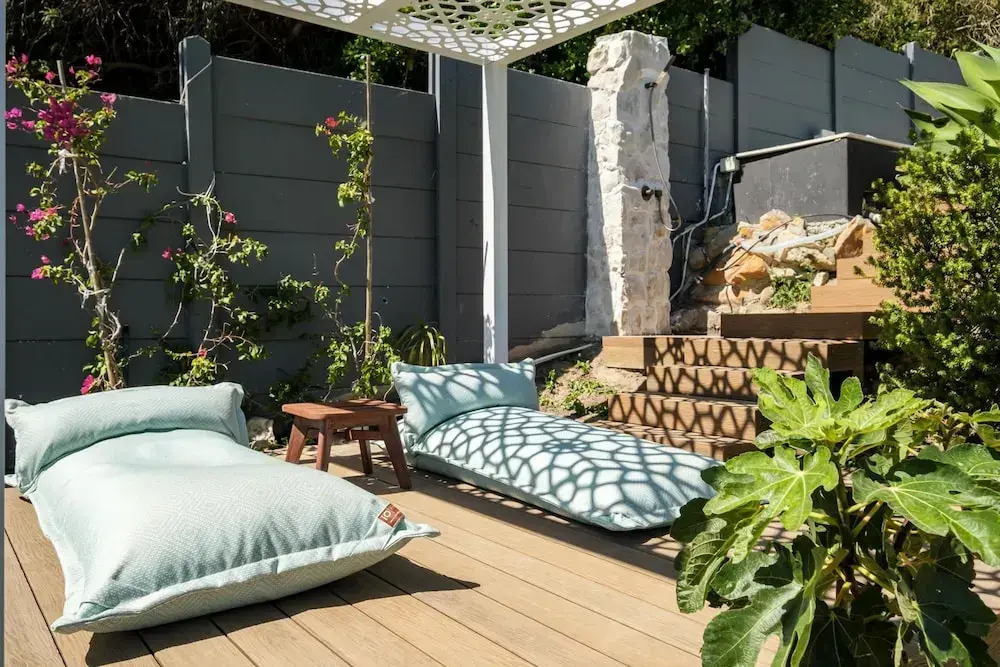 Camps Bay Villa w Pool Gym Studio Aqua Terra