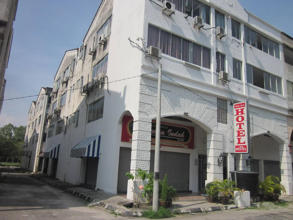 Western Island Hotel
