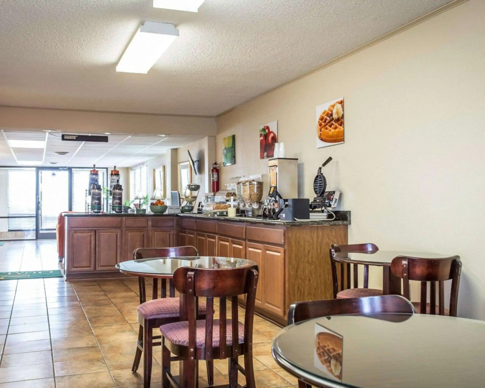 Quality Inn & Suites Monroe