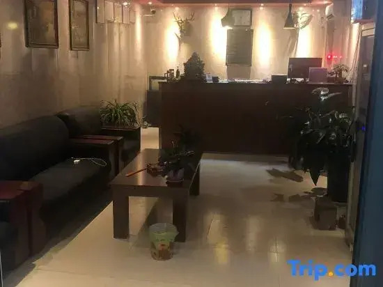 Ruojing Jinshan Hotel