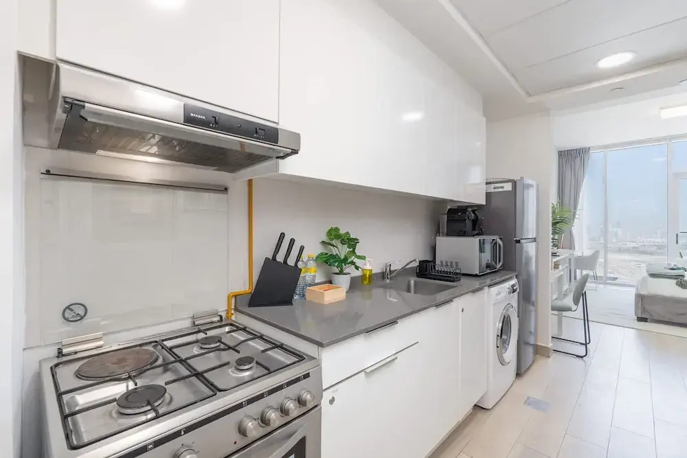 Majestic Studio in Bloom Tower C Perfect for 2