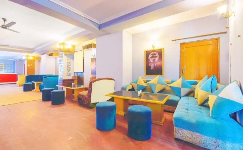 OYO 70349 Hotel Shan