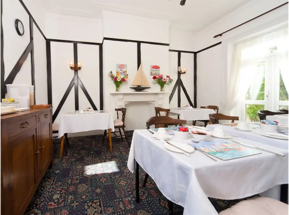 Sandy Bay Guest House