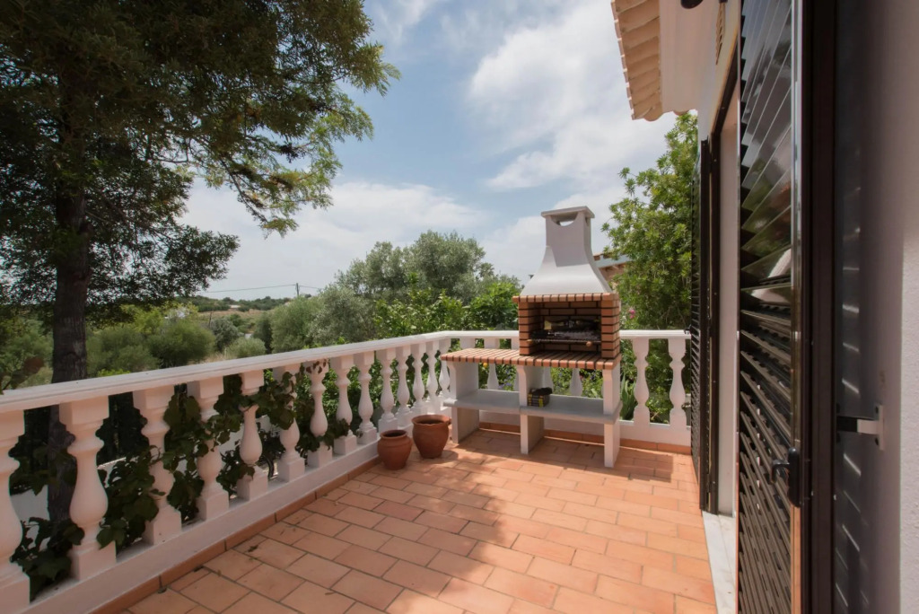 Casa Novo Horizonte by Portucasa