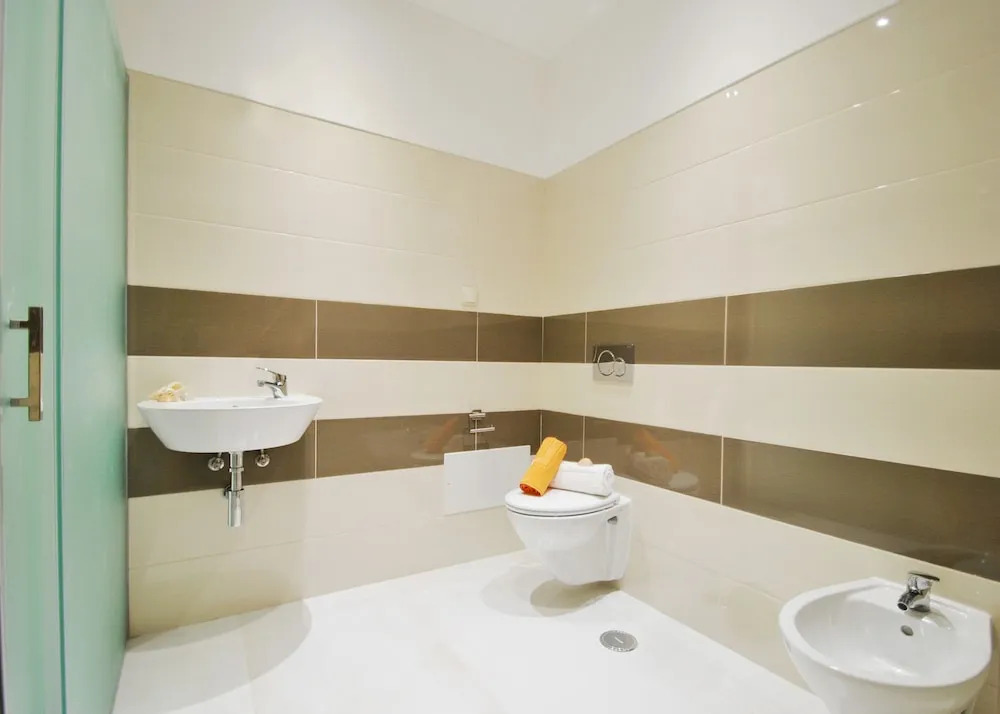 Villa Bahamas - Jacuzzi e piscina aquecível em Armação de Pêra