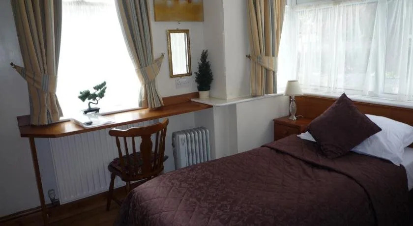 Grove Guest House