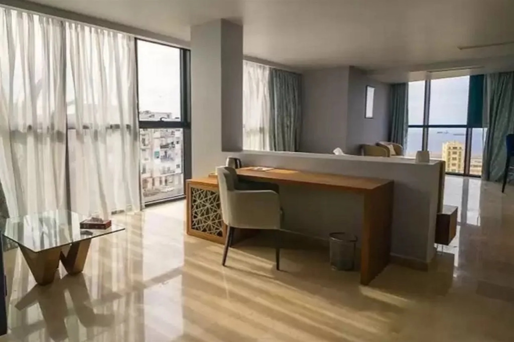 Hotel Adef