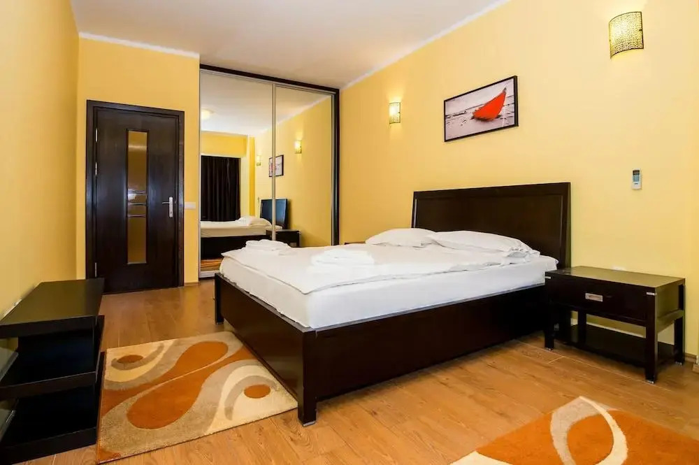 Apart Holiday Maria Mamaia