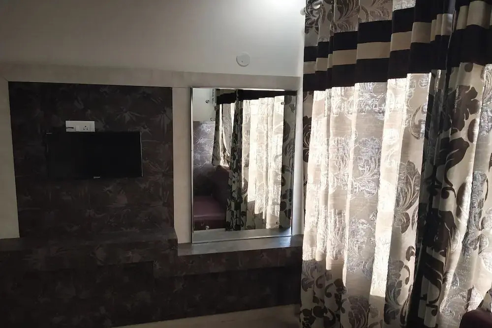 Oyo 24940 Mahadev Inn