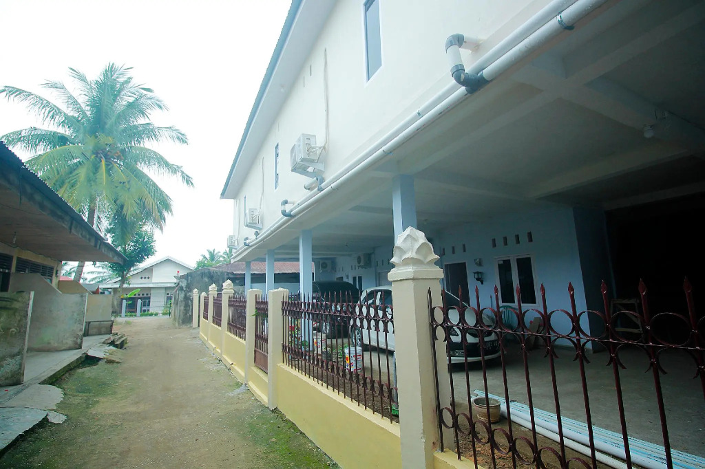 Tassa Homestay Syariah Mitra RedDoorz
