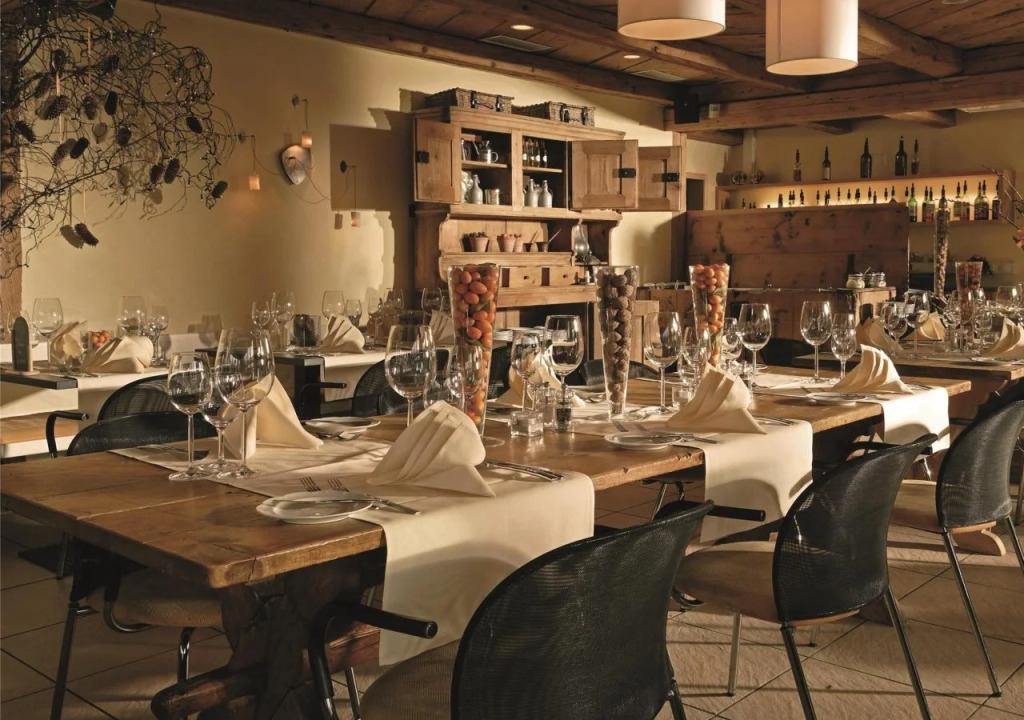 Hotel Lenzerhorn - Alpine Stay, Spa & Savour