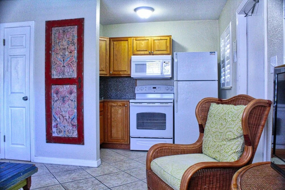 Coconut Grove Beach Resort Suite 7